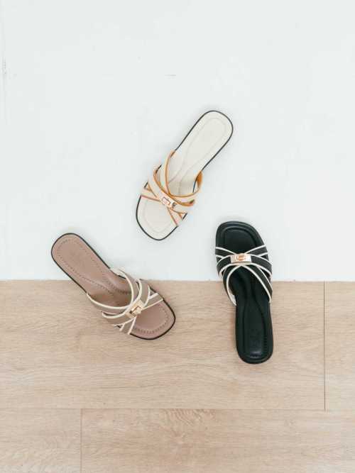 Iris Sandal